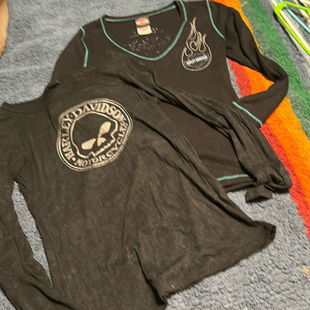 2 l/s Harley Davidson shirts size medium.